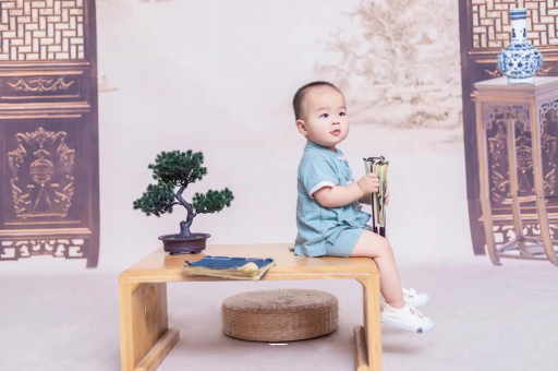 乐平可爱的企鹅宝宝