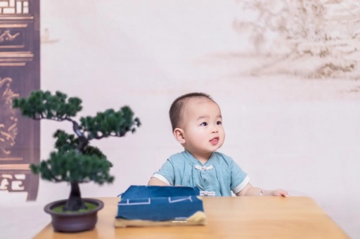 乐平怀孕为啥肚子会长毛